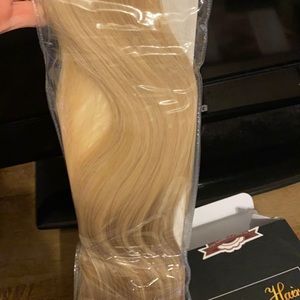 Sunny hair extensions 100% remy/virgin hair blonde 16” new in box
